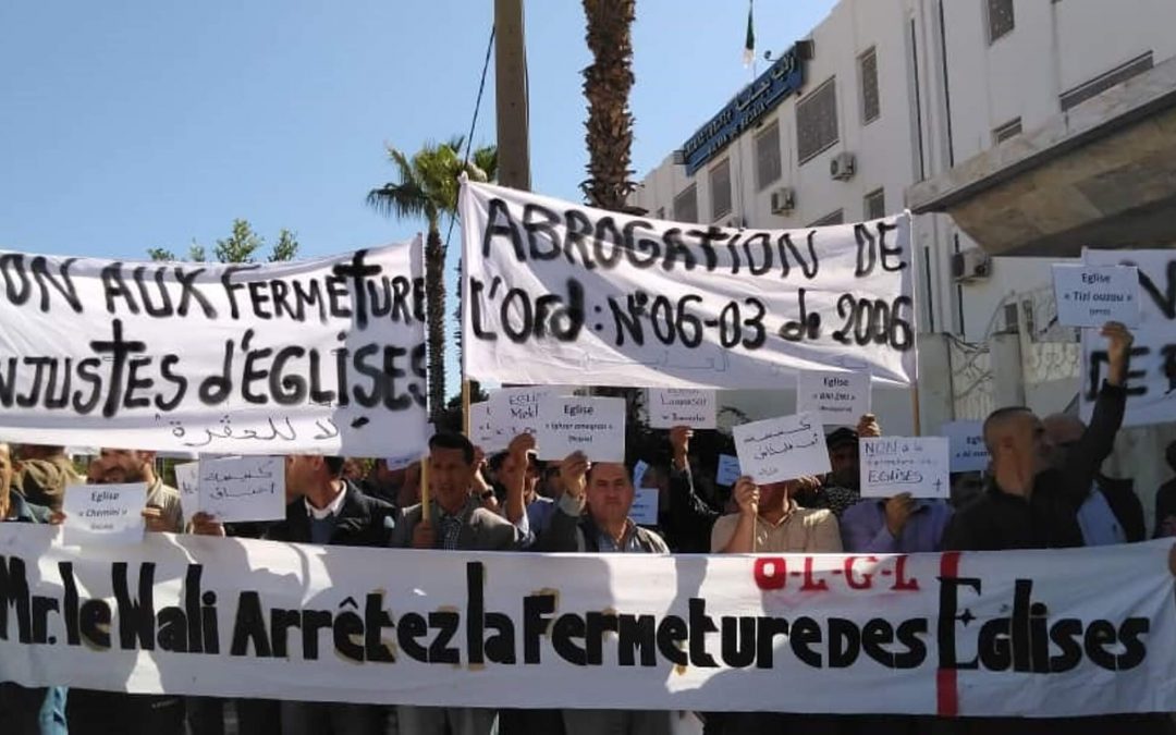 Algeria: Protestanttiset kirkot pyytävät rukousta