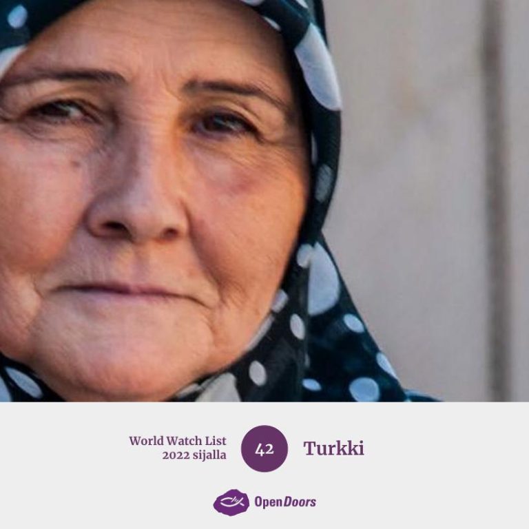 Rukoushaastekuva maan puolesta: World Watch List 2022 sijalla 42: Turkki