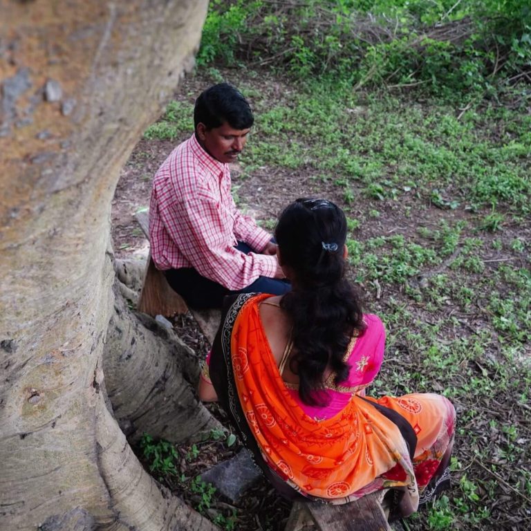 Selittämätöntä iloa vainon keskellä – intialainen tarina kestävyydestä