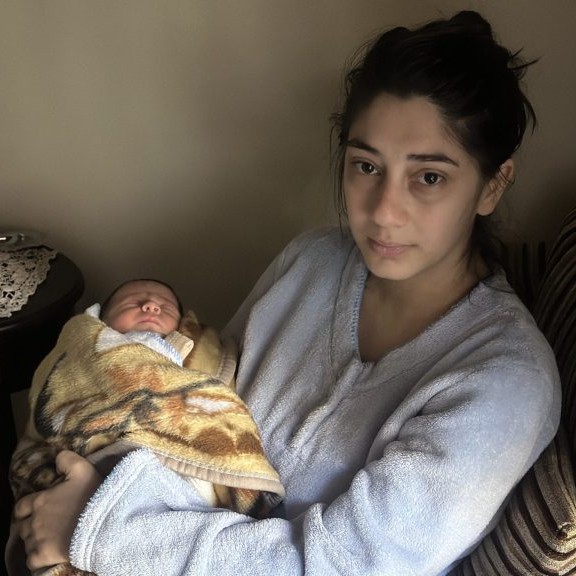 Äiti ja vastasyntynyt vauva maanjäristyksessä: Marian tarina Syyriasta