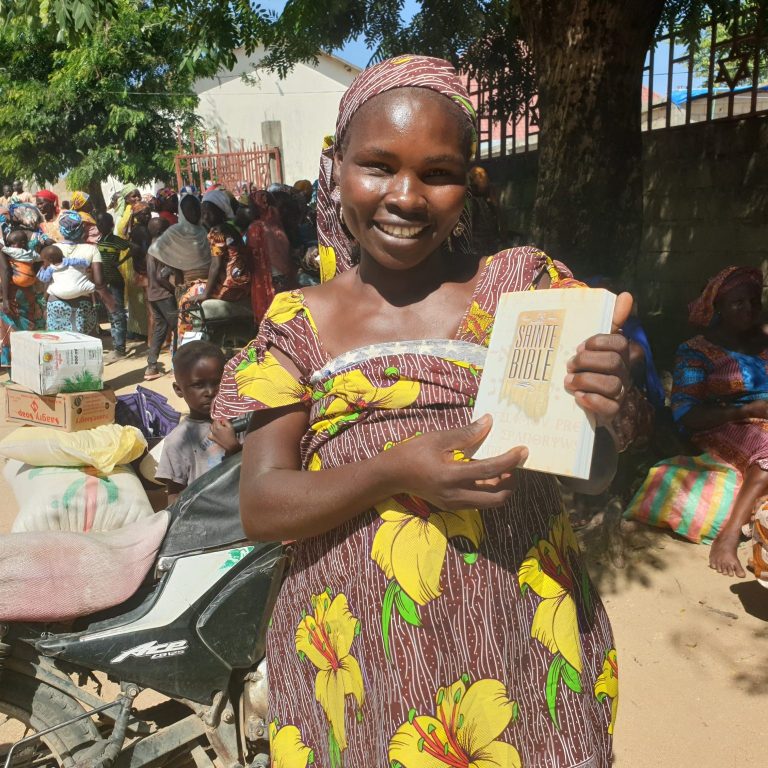 Kuinka arvokas Raamattu onkaan Kamerunissa?