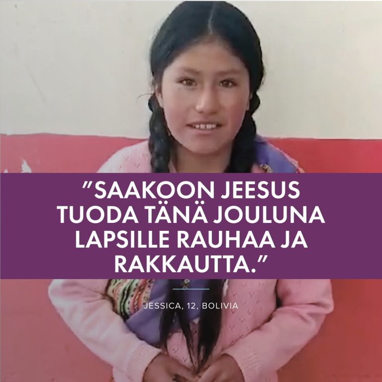 Jessican joulurukous Kuvassa näet 12-vuotiaan Jessica Condorin. Jessica on kotoisin Bolivian Cochabamban yhteisöstä, jossa hän opiskelee sekä tekee töitä pelloilla. Kuten muutkin kristityt lapset alueella, Jessica joutuu käymään koulua, jossa hänet pakotetaan oppimaan yhteisön perinteisiä tapoja ja käytäntöjä. Ne ovat usein ristiriidassa hänen kristillisen uskonsa kanssa. Jessica rukoilee yhteisönsä puolesta, että kaikki saisivat tulla tuntemaan Jumalan. Kuvassa hän jakaa meille joulurukouksensa. #joulu #bolivia #tytöt #koulunkäynti #vainotutkristityt #rukous https://opendoors.fi/Wwl