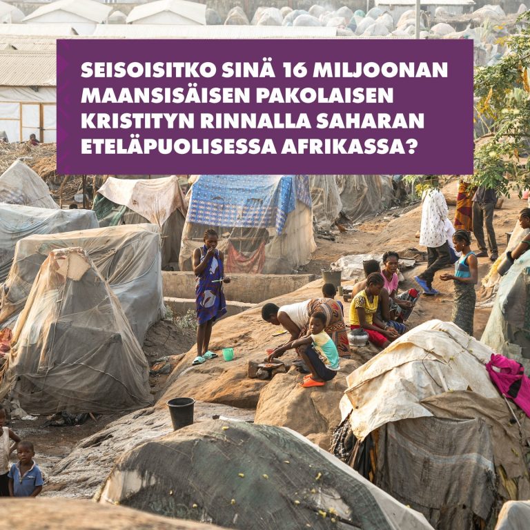 Saharan eteläpuolisen Afrikan kristityt kokevat ennennäkemättömän laajaa väkivaltaista vainoa. Afrikan kristilliset johtajat kutsuvat sinua nyt seisomaan heidän rinnallaan. Maailmanlaajuisen Nouse Afrikka -kampanjan kautta kristityt ympäri maailmaa voivat olla vainottujen kristittyjen tukena. Nouse vastustamaan väkivaltaista vainoa yhdessä Saharan eteläpuolisen Afrikan kirkkojen kanssa. Osallistu vetoomukseen ja jätä rukouksesi rukous- ja oikeudenmukaisuuspuuhun. Toimi nyt: opendoors.fi/nouseafrikka, linkki biossa. #NouseAfrikka #vainotutkristityt #ihmisoikeudet #vetoomus #rukous #väkivalta #pakolaisuus