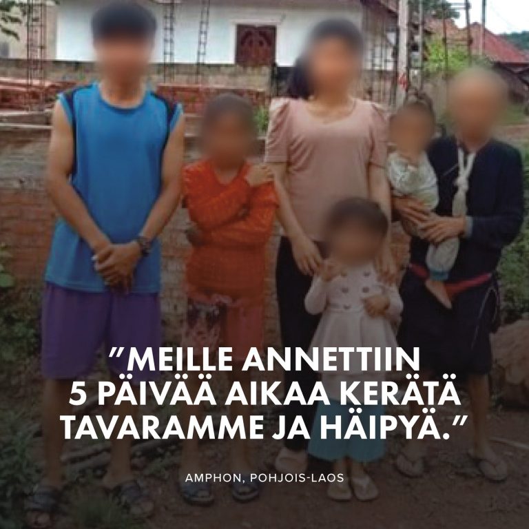 Amphonin perhe vaikeuksien keskellä: "Herra loi meidät siunaukseksi toisille ihmisille" Pohjois-Laosissa asuva Amphon*, hänen vaimonsa Veena* ja heidän kolme lastaan on toistuvasti pakotettu vaihtamaan asuinpaikkaa ja kohtaamaan hylkäämistä, koska he ovat päättäneet seurata Jeesusta. Äskettäin sukulaiset katkaisivat heidän sähkönsä, koska he olivat suuttuneet heidän uskostaan. Kun Open Doorsin paikalliset kumppanit kuulivat perheestä, he tarjosivat kiireellistä apua. "Kiitän Herraa, joka lähettää apua meille kaikissa vaikeuksissamme", Amphon sanoo. "Aina kun vaimoni ja minä kohtaamme vainoa, liitämme kätemme yhteen ja rukoilemme Herraa." "Olemme ymmärtäneet, että Herralla Jumalalla on meille hyvä suunnitelma, ja Hän loi meidät olemaan siunaus toisille ihmisille." Rukoile Amphonin perheen puolesta, kun he uskovat Jeesukseen vaikeina aikoina. Rukoile, että he olisivat suolana ja valona perheensä jäsenille. Rukoile, että Amphonin appi avaisi sydämensä Herralle ja ymmärtäisi, miten paljon Jumala rakastaa häntä. Rukoile, että kyläläiset antaisivat kristittyjen asua rauhassa kylässä. *Nimi muutettu turvallisuussyistä. https://opendoors.fi/laos #Laos #rukouspyyntö #vainotutkristityt #uskonnonvapaus