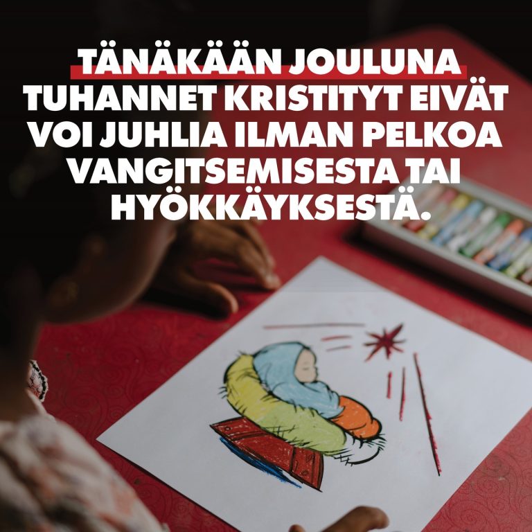 Rukoile kanssamme Jumalan suojaa ja lohdutusta vainotuille kristityille Rukoillaan yhdessä kristillisen perheemme kanssa tässä kuussa: "Jumala, pyydämme, että olet yhä lähellä veljiämme ja sisariamme, jotka eivät voi kokoontua avoimesti juhlimaan Poikasi syntymää. Rukoilemme suojelusta kansasi ylle, kun he riskeeraavat niin paljon seuratakseen Sinua. Ja pyydämme, että vuodatat lohdutustasi, rauhaasi ja voimaasi heidän elämäänsä, perheisiinsä ja kirkkoihinsa. Sinun nimessäsi rukoilemme, aamen." #rukous #vainotutkristityt #uskonnonvapaus #joulu #rukouspyyntö