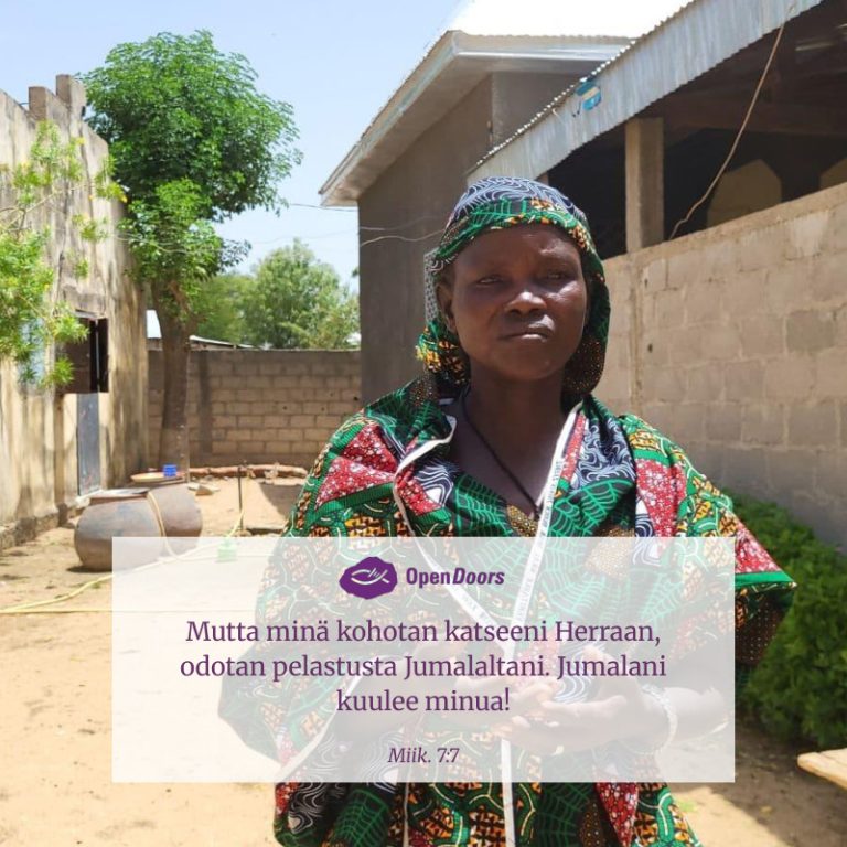 Kamerun rukous Miik. 7:7