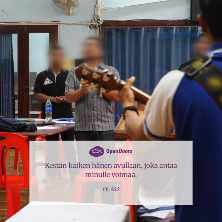 Laos rukous Fil. 4:13