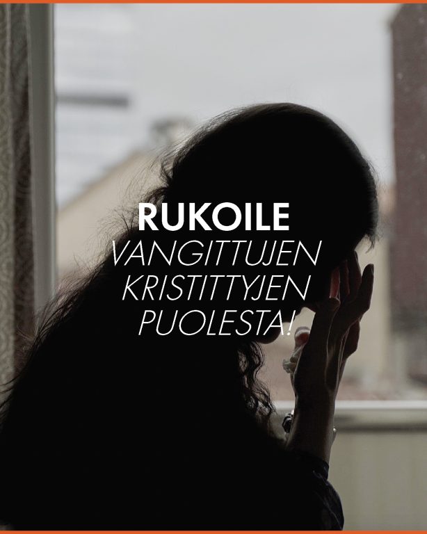 Rukoilisitko kanssamme kristittyjen ryhmän puolesta, joka on vangittuna eräässä WWL-vainoraportin maassa? Maan epävakaasta tilanteesta johtuen emme voi paljastaa tietoja heidän olinpaikastaan. Heidät vietiin kuulusteltavaksi, koska viranomaiset epäilivät heidän olevan kristittyjä. Siellä, missä he asuvat, vankeuteen ja kuulusteluihin liittyy myös kidutusta. Rukoillaan, että vaikeissa olosuhteissa nämä kristityt löytävät voimaa kestää. Rukoillaan, että he tuntevat Jumalan läsnäolon. Pyydetään Jumalaa estämään vartijoita vahingoittamasta heitä ja että nämä vartijat voisivat oppia tuntemaan Jeesuksen. Kumppanimme tukevat heidän perheitään. Kenttätiimimme raportoi yhden toivonpilkahduksen—he eivät ole joutuneet kansalliseen vankilaan, mikä "toivottavasti tarkoittaa sitä, että heidät voidaan vapauttaa." #Rukouspyyntö #Rukousaihe #VainotutKristityt #vankeus #pidätykset #uskonnonvapaus #OpenDoors