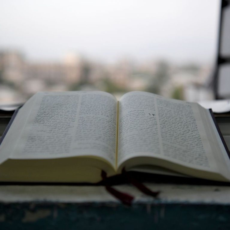 Keskiaasialainen Nurlan oli väärällä polulla, mutta Jumalan Sanan kohtaaminen muutti kaiken