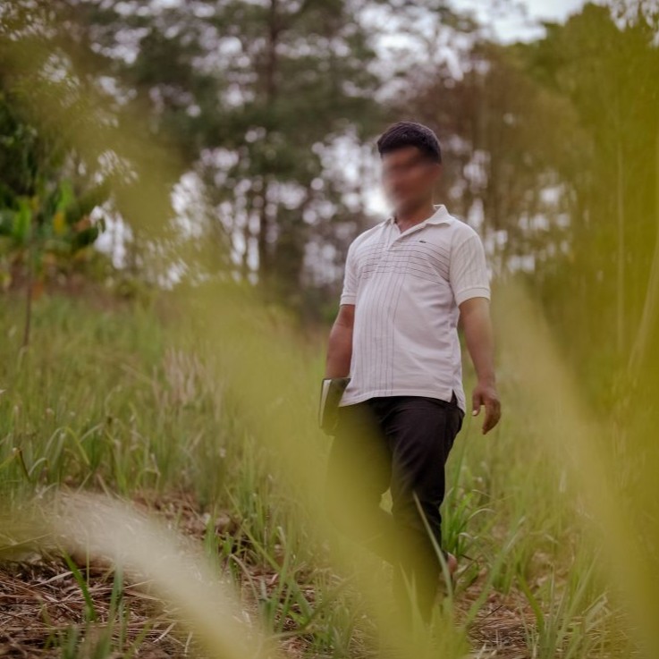 Sone julistaa evankeliumia ja rohkaisee kristittyjä Laosissa