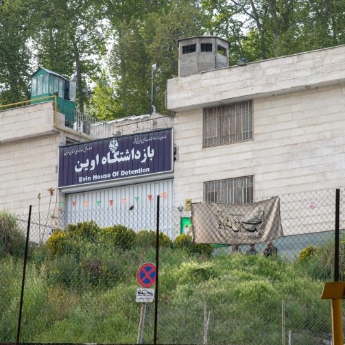 Jumalan uskollisuutta Iranin pimeydessä